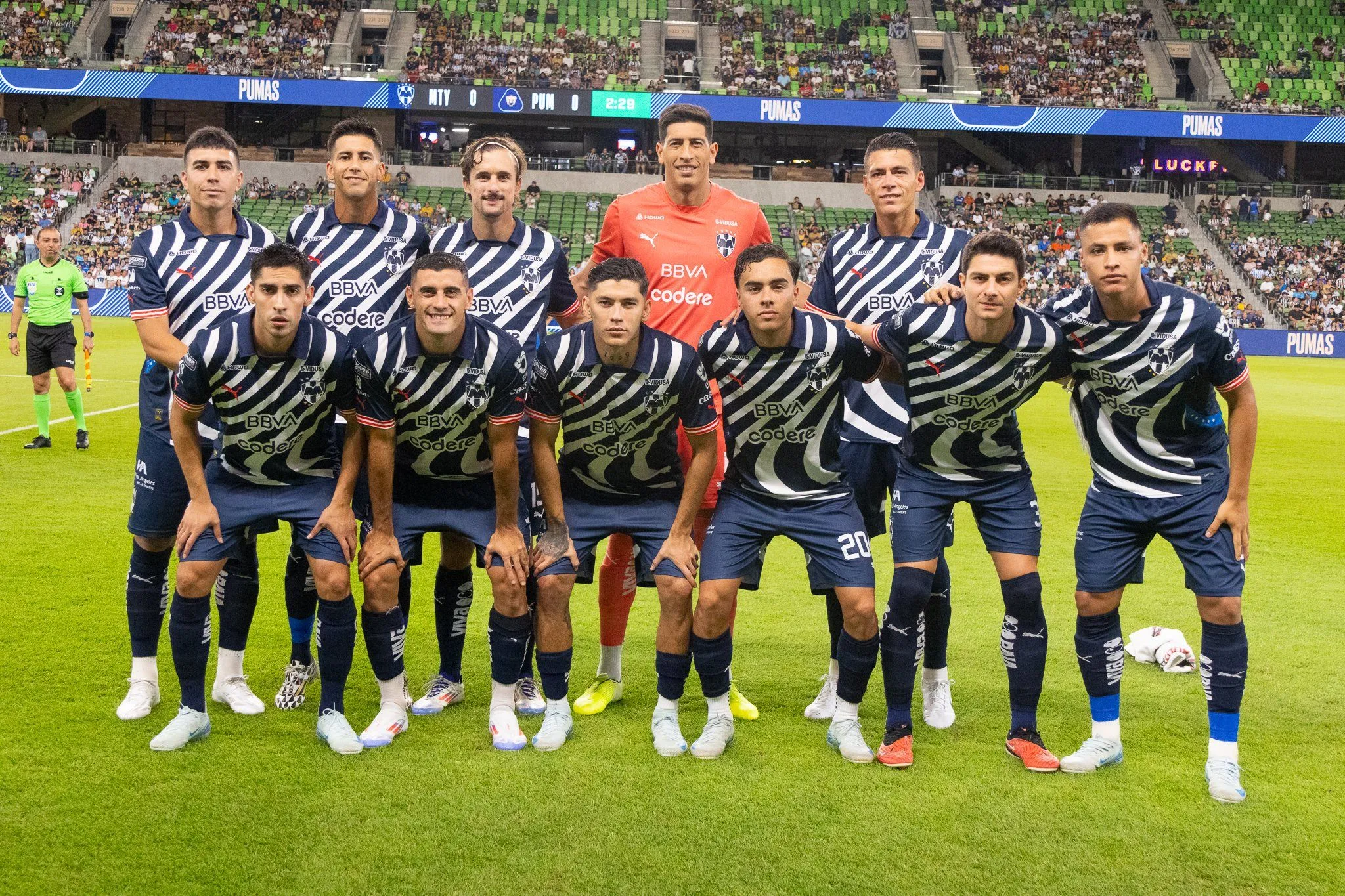 CF Monterrey biểu tượng bóng đá vùng Bắc Mexico, nơi hội tụ của đam mê, lòng nhiệt huyết và rình yêu bóng đá không biên giới - Picure 2